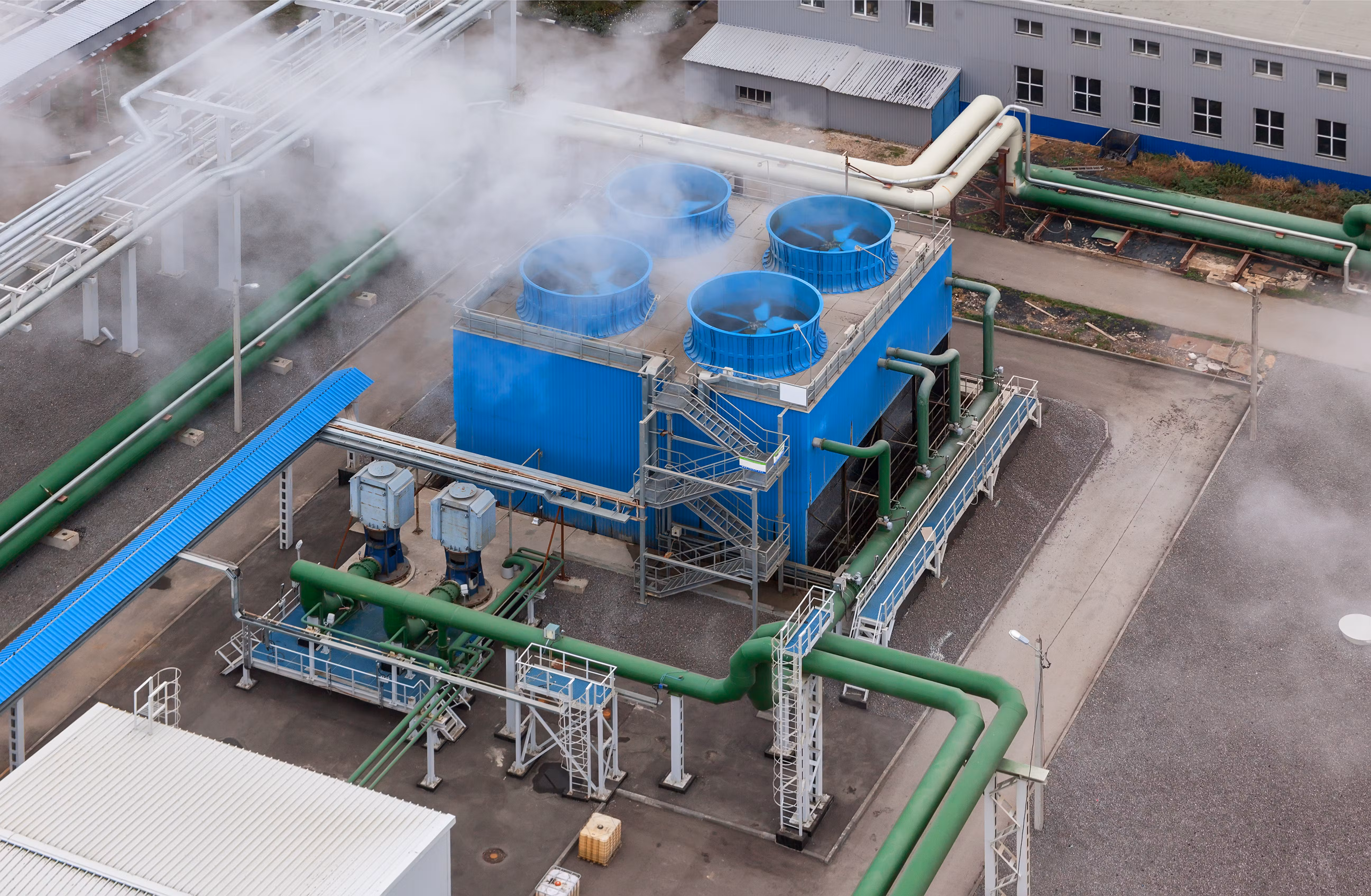 Commercial cooling tower